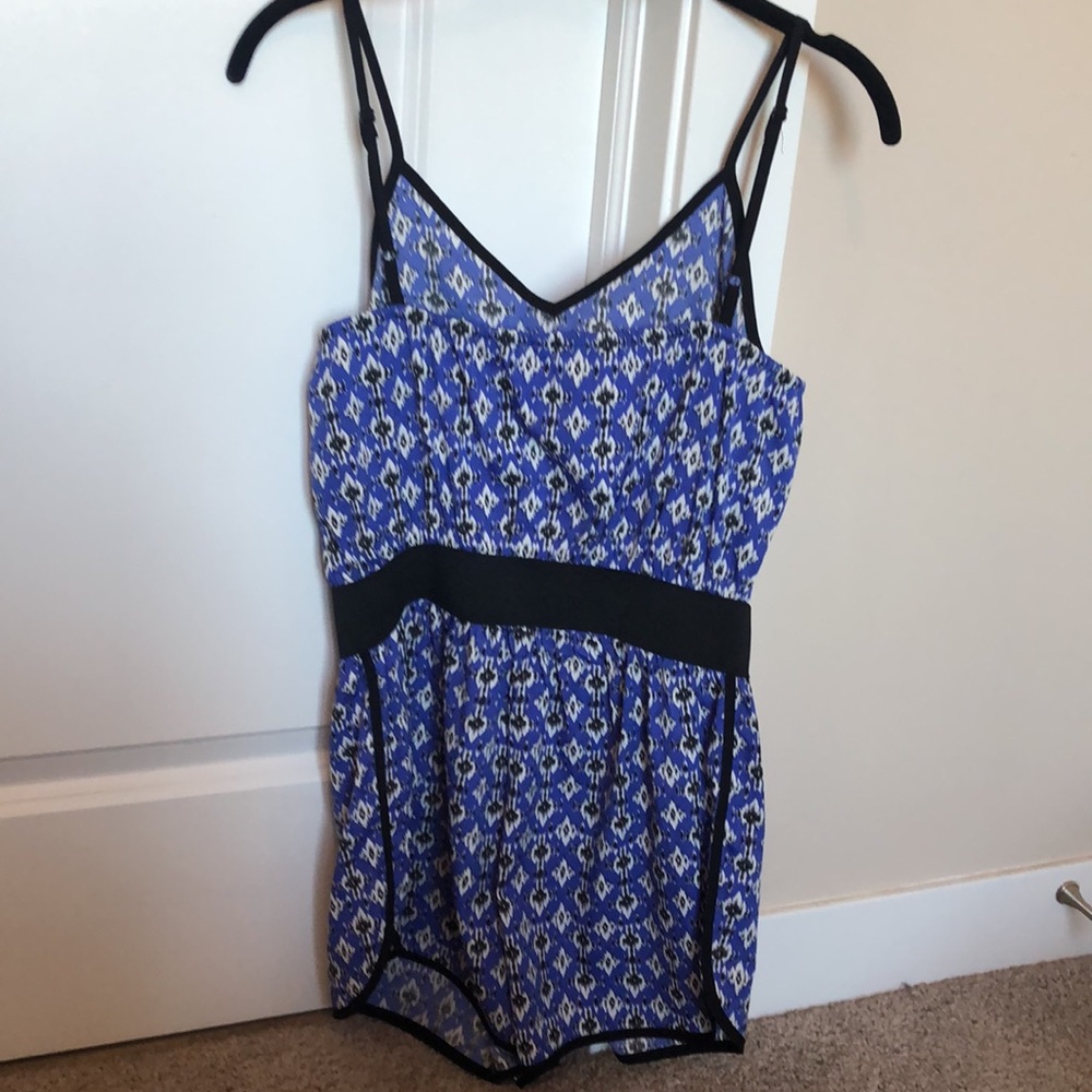 Romper - Picture 2 of 6